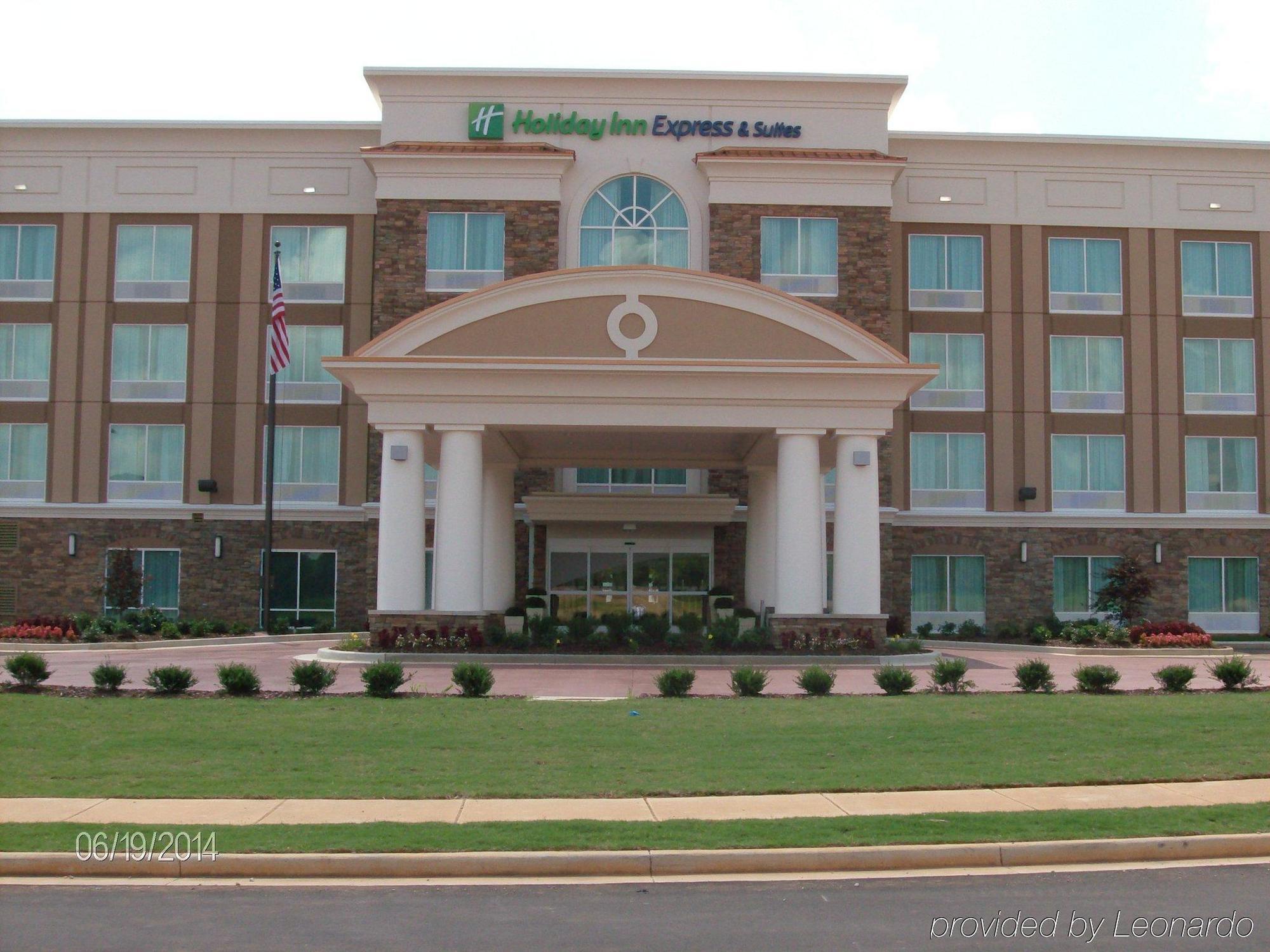 Holiday Inn Express Hotel & Suites Huntsville West - Research Park, An Ihg Hotel Exterior photo